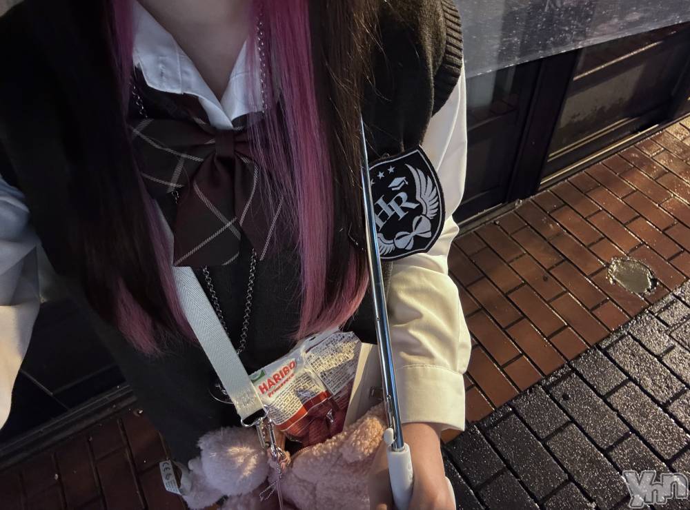 ���ܥ��ʥå��������륺�С����󥫥ե� Home Room(���󥫥ե��ۡ���롼��) �ߤ���4��23���̥�֥����ֱ��������ԤäƤޤ�( > ·̫ < )��