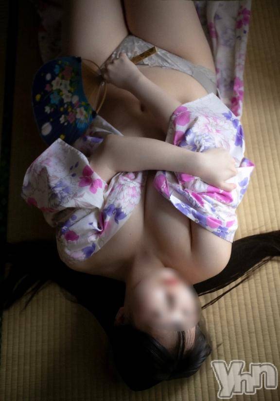 甲府ソープBARUBORA(バルボラ)あきな(24)の2026年8月18日写メブログ「差し入れ🍇」