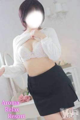 クルミARR(23) 身長162cm、スリーサイズB85(D).W59.H87。甲府デリヘル 甲府人妻隊(コウフヒトヅマタイ)在籍。