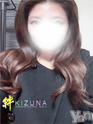 まき(39) 身長158cm、スリーサイズB97(F).W56.H87。甲府デリヘル 山梨デリヘル　絆　甲府店(ヤマナシデリヘル　キズナ　コウフテン)在籍。