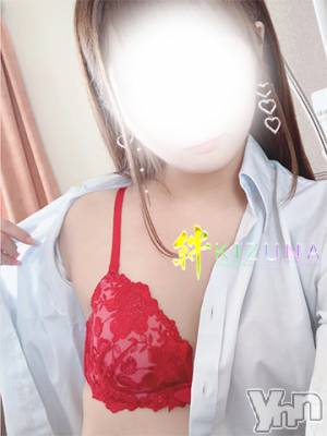 りみ(26) 身長155cm、スリーサイズB86(C).W54.H82。甲府デリヘル 山梨デリヘル　絆　甲府店(ヤマナシデリヘル　キズナ　コウフテン)在籍。