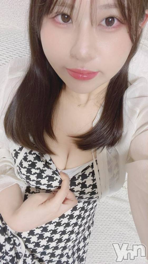 甲府デリヘル甲府人妻城(コウフヒトヅマジョウ) きほ(26)の7月24日写メブログ「華金だよ？🤭︎💕︎」