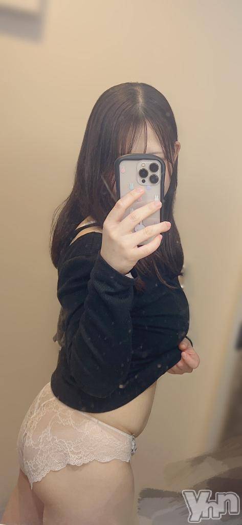 甲府デリヘル甲府人妻城(コウフヒトヅマジョウ)きほ(26)の2026年5月8日写メブログ「おはよん🌷」