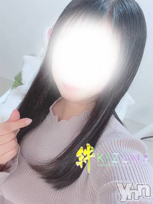 さき(25) 身長158cm、スリーサイズB87(D).W56.H84。甲府デリヘル 山梨デリヘル　絆　甲府店(ヤマナシデリヘル　キズナ　コウフテン)在籍。