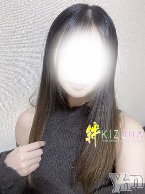 ななこ(20) 身長158cm、スリーサイズB87(C).W56.H85。甲府デリヘル 山梨デリヘル　絆　甲府店(ヤマナシデリヘル　キズナ　コウフテン)在籍。