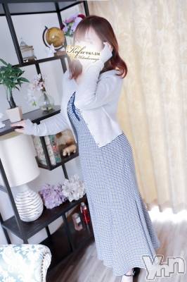 りんか(26) 身長156cm、スリーサイズB85(E).W58.H80。甲府デリヘル 甲府人妻城(コウフヒトヅマジョウ)在籍。