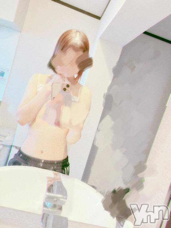 甲府デリヘル甲府人妻城(コウフヒトヅマジョウ) ふゆ(37)の7月24日写メブログ「向かってます🚃」
