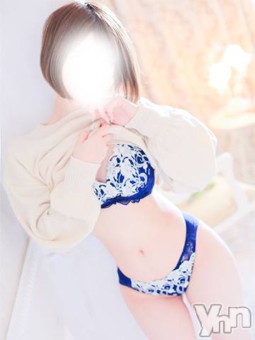 みと