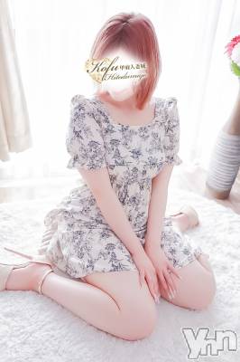 あいり(32) 身長165cm、スリーサイズB98(G以上).W60.H90。甲府デリヘル 甲府人妻城(コウフヒトヅマジョウ)在籍。