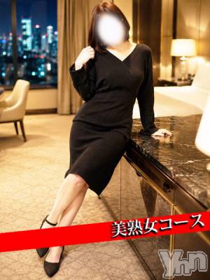 さえ(42) 身長155cm、スリーサイズB84(D).W58.H85。甲府デリヘル 甲府人妻隊(コウフヒトヅマタイ)在籍。