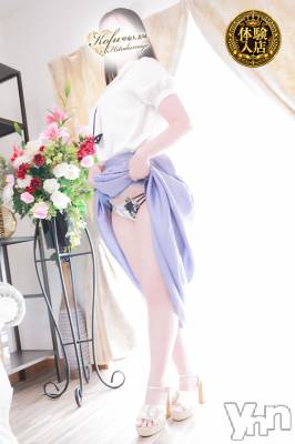 すい(27) 身長154cm、スリーサイズB84(D).W60.H88。甲府デリヘル 甲府人妻城(コウフヒトヅマジョウ)在籍。