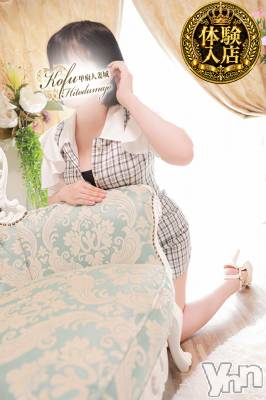 なのか(26) 身長165cm、スリーサイズB103(G以上).W60.H89。甲府デリヘル 甲府人妻城(コウフヒトヅマジョウ)在籍。