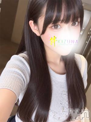 えな(21) 身長156cm、スリーサイズB89(E).W56.H86。甲府デリヘル 山梨デリヘル　絆　甲府店(ヤマナシデリヘル　キズナ　コウフテン)在籍。