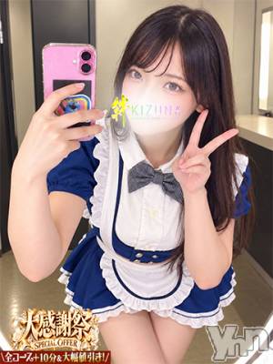もも(19) 身長163cm、スリーサイズB96(G以上).W56.H89。甲府デリヘル 山梨デリヘル　絆　甲府店(ヤマナシデリヘル　キズナ　コウフテン)在籍。