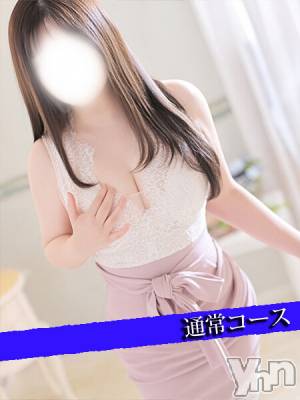 あやみ(32) 身長158cm、スリーサイズB87(E).W57.H86。甲府デリヘル 甲府人妻隊(コウフヒトヅマタイ)在籍。