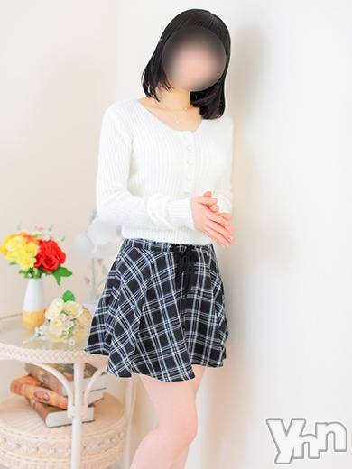 甲府デリヘル(ラブクローバー)の2023年2月18日お店速報「清楚美形のアイドル系「いろはちゃん（20）」入店」