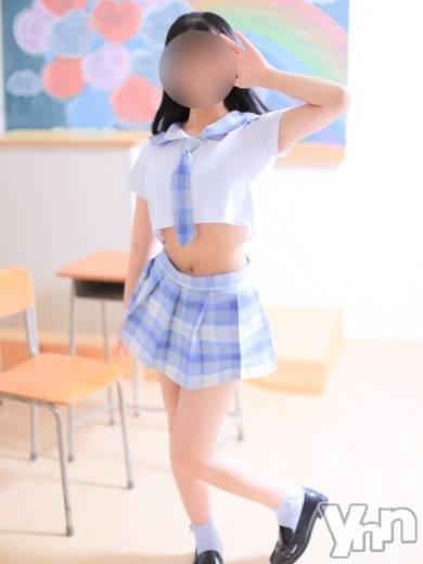 甲府デリヘル(ラブクローバー)の2023年12月8日お店速報「可愛い乙女妹系「りあちゃん（18）」入店しました♪」