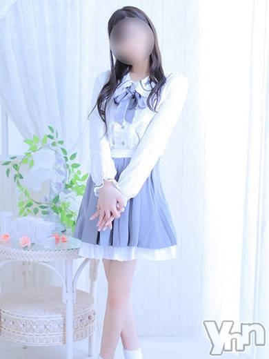 甲府デリヘル(ラブクローバー)の2024年4月19日お店速報「ルックス極！エロ恋人アイドル系「みやちゃん」入店！」