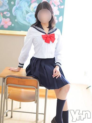 甲府デリヘル(ラブクローバー)の2025年11月2日お店速報「未経験！スタイル抜群「ちなつちゃん(21)」入店！」