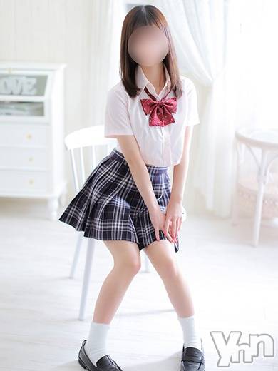 甲府デリヘル(ラブクローバー)の2025年12月25日お店速報「未経験！透明感抜群！「ふうかちゃん（23）」入店♪」