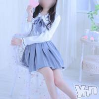 甲府デリヘル LOVE CLOVER(ラブクローバー)の4月19日お店速報「ルックス極！エロ恋人アイドル系「みやちゃん」入店！」