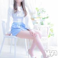 甲府デリヘル LOVE CLOVER(ラブクローバー)の5月26日お店速報「清楚美形モデル系「みやびちゃん（21）」入店♪」