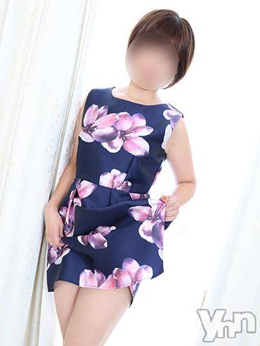 甲府デリヘル(ヤマナシオクサマショクドウ)の2018年9月7日お店速報「8/1デビュー未経験受け責め大好き！容姿抜群！昼顔奥」