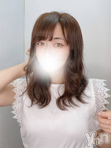 甲府デリヘル(ヤマナシデリヘル　キズナ　コウフテン)の2021年6月25日お店速報「Eカップ爆乳エロカワ美女！」