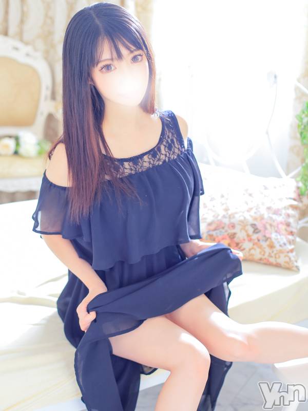 甲府デリヘル(ヤマナシデリヘル　キズナ　コウフテン)の2023年3月5日お店速報「神乳・神尻・神ルックスの極上美人！」