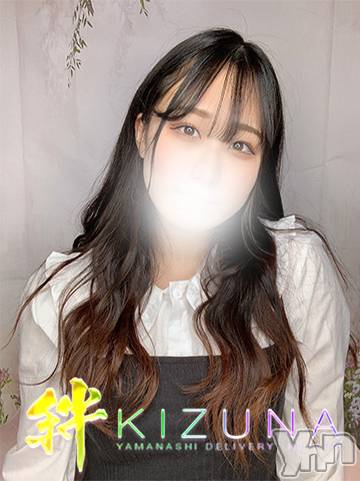 甲府デリヘル(ヤマナシデリヘル　キズナ　コウフテン)の2023年3月22日お店速報「笑顔がまぶしいスレンダー美女！！
」