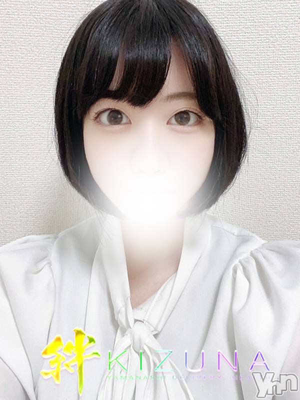 甲府デリヘル(ヤマナシデリヘル　キズナ　コウフテン)の2023年5月27日お店速報「清楚な見た目＆Fカップ巨乳美女！！
」