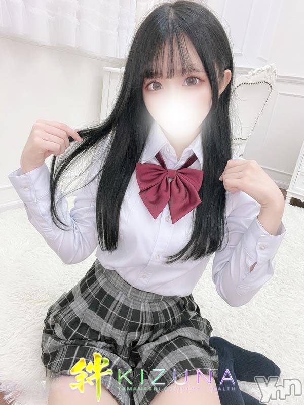 甲府デリヘル(ヤマナシデリヘル　キズナ　コウフテン)の2023年9月18日お店速報「エロい美乳スレンダー美女!!」