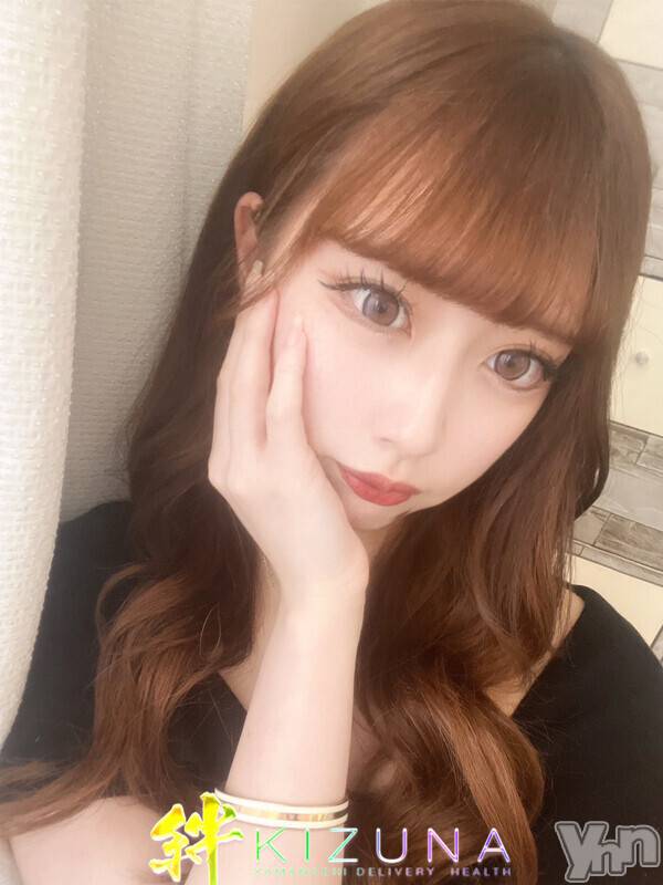 甲府デリヘル(ヤマナシデリヘル　キズナ　コウフテン)の2023年12月1日お店速報「絆史上最強美少女来た！！！!!!」