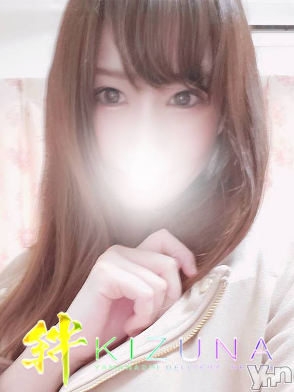 甲府デリヘル(ヤマナシデリヘル　キズナ　コウフテン)の2024年1月12日お店速報「甘えん坊なスレンダー美女！！！
」