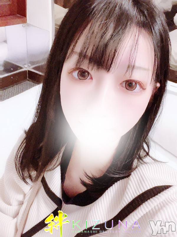 甲府デリヘル(ヤマナシデリヘル　キズナ　コウフテン)の2024年5月7日お店速報「清楚系の爆乳ロリ美少女!!!」