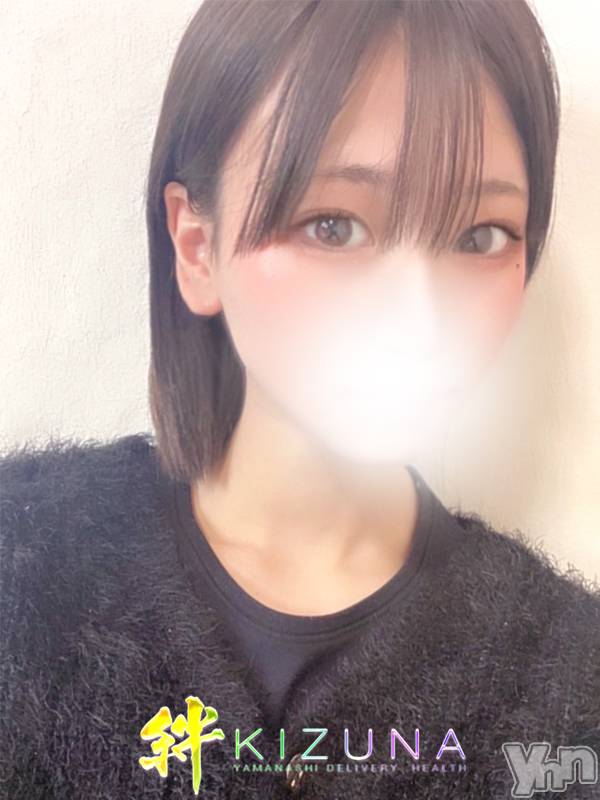 甲府デリヘル(ヤマナシデリヘル　キズナ　コウフテン)の2024年8月1日お店速報「溢れ出る透明感に悶絶！！」