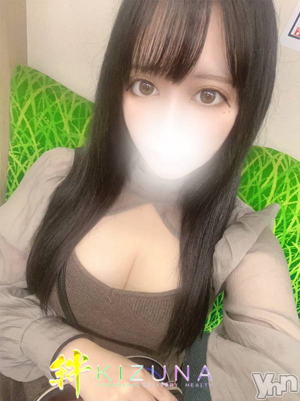 甲府デリヘル(ヤマナシデリヘル　キズナ　コウフテン)の2025年4月4日お店速報「ドMでEカップ美乳なメイドさん！！！」