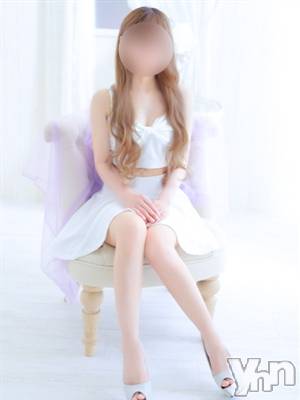 つばさ(24) 身長150cm、スリーサイズB80(B).W57.H78。甲府デリヘル LOVE CLOVER(ラブクローバー)在籍。