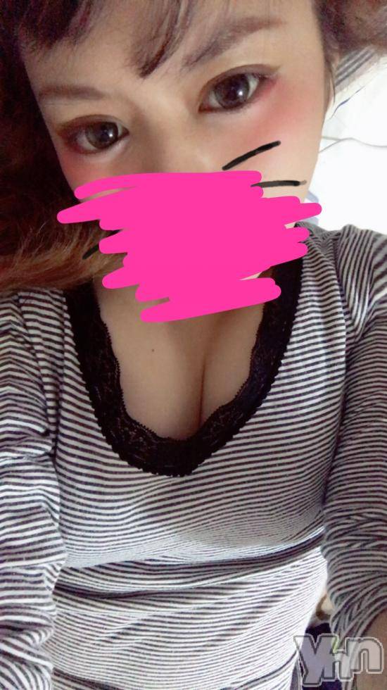 甲府デリヘル山梨人妻デリヘルNoと言えない女達(ヤマナシヒトヅマデリヘルノートイエナイオンナタチ)ことね(24)の2017年11月19日写メブログ「こんにちわっ」