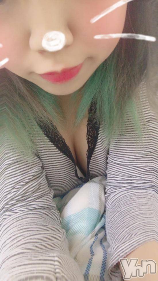 甲府デリヘル山梨人妻デリヘルNoと言えない女達(ヤマナシヒトヅマデリヘルノートイエナイオンナタチ)ことね(24)の2018年1月8日写メブログ「おはようございます(｡-_-｡)」