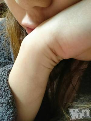 甲府デリヘル 山梨人妻デリヘルNoと言えない女達(ヤマナシヒトヅマデリヘルノートイエナイオンナタチ) えれな(27)の2月26日写メブログ「変な時間に」