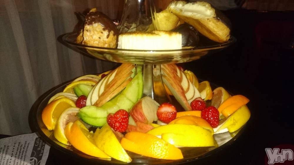 ���ܥ���Х��顦�����Entertainment Club HANA��BUSA(���󥿡��ƥ����ȥ���֡��ϥʥ֥�) ������5��3���̥�֥����֤ˤ��