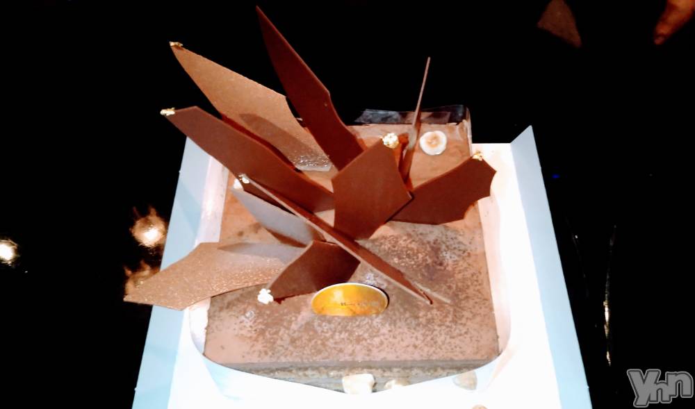 ���ܥ���Х��顦�����Entertainment Club HANA��BUSA(���󥿡��ƥ����ȥ���֡��ϥʥ֥�) ������12��2���̥�֥�����surprise❤��