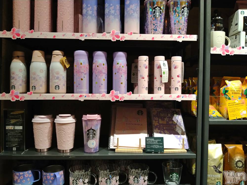 ���ܥ���Х��顦�����Entertainment Club HANA��BUSA(���󥿡��ƥ����ȥ���֡��ϥʥ֥�) ������3��24���̥�֥�����☕️��