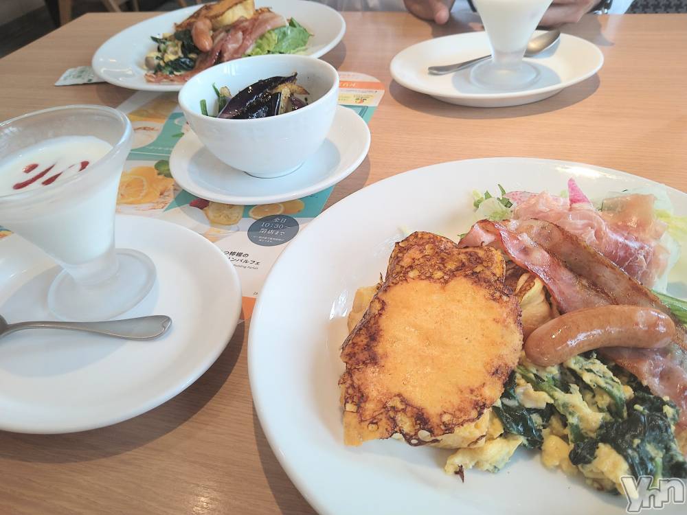 ���ܥ���Х��顦�����Entertainment Club HANA��BUSA(���󥿡��ƥ����ȥ���֡��ϥʥ֥�) ������10��5���̥�֥�����🌞��