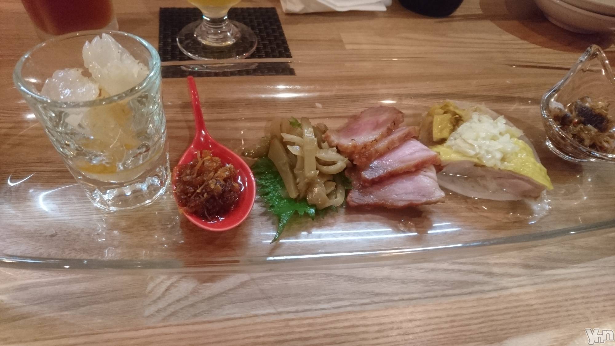 ���ܥ���Х��顦�����Entertainment Club HANA��BUSA(���󥿡��ƥ����ȥ���֡��ϥʥ֥�) ��2020ǯ10��31���̥�֥����֤դ�����