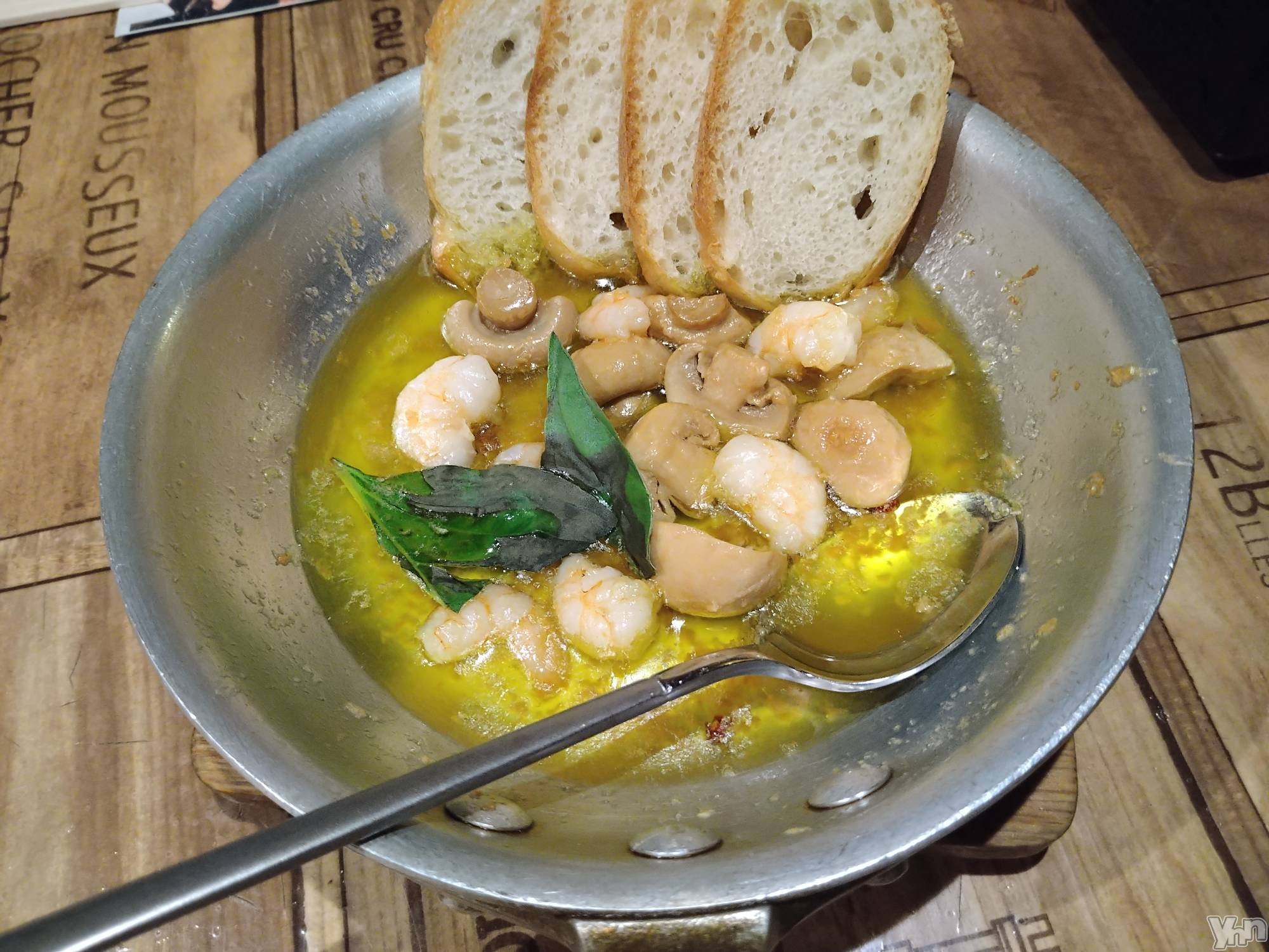 ���ܥ���Х��顦�����Entertainment Club HANA��BUSA(���󥿡��ƥ����ȥ���֡��ϥʥ֥�) ��2022ǯ1��21���̥�֥�����🎵��