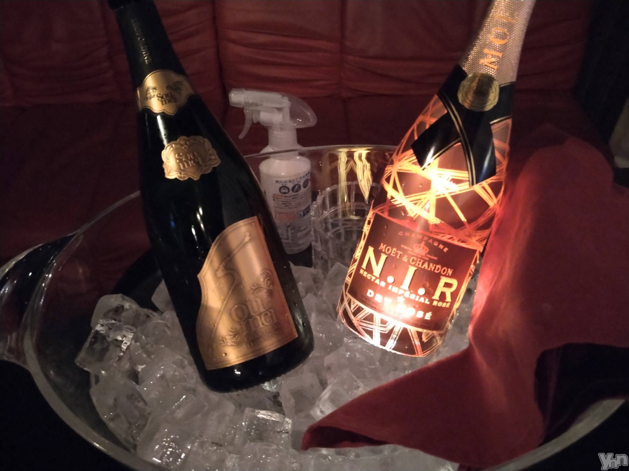 ���ܥ���Х��顦�����Entertainment Club HANA��BUSA(���󥿡��ƥ����ȥ���֡��ϥʥ֥�) ��2022ǯ12��4���̥�֥�����Thanks❤��