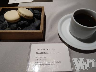 ���ܥ���Х��顦�����Entertainment Club HANA��BUSA(���󥿡��ƥ����ȥ���֡��ϥʥ֥�) ������11��30���̥�֥�����☕❤��