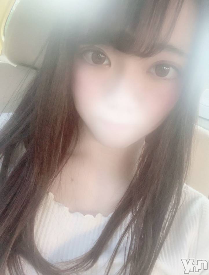 甲府ソープ(バルボラ)の2020年6月14日お店速報「小顔で幼い顔立ち 明るい性格『ゆねちゃん』」